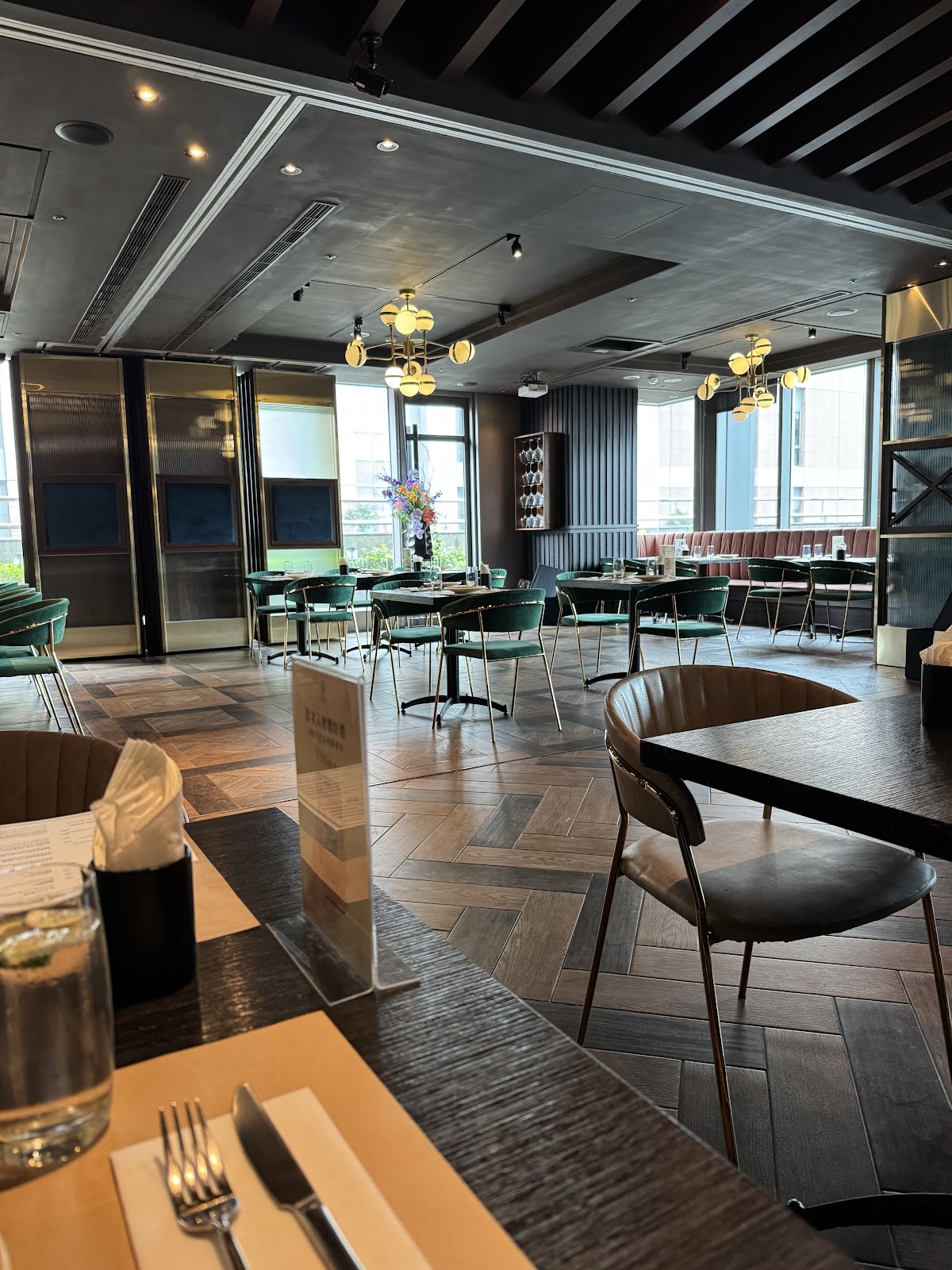 原木燒烤牛排海鮮餐廳 WILDWOOD 照片 2